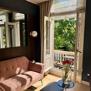 **** Bed & Breakfast Spinoza Nederland